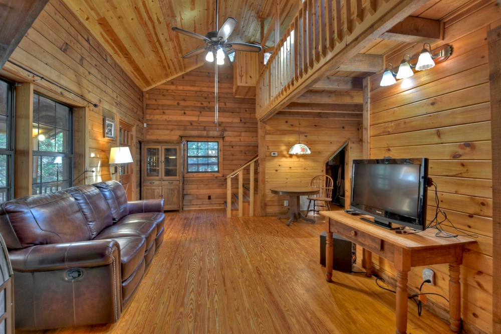 419622 McCaysville Residential