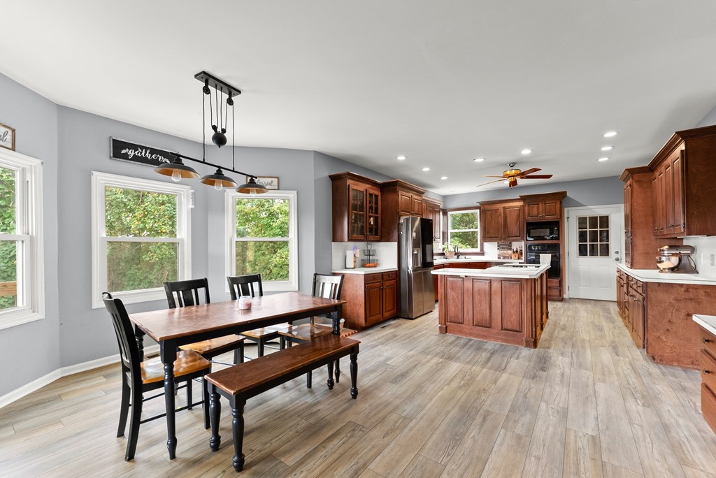 419624 Jasper Residential