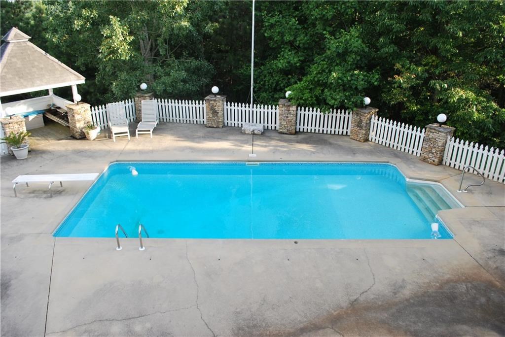 419624 Jasper Residential