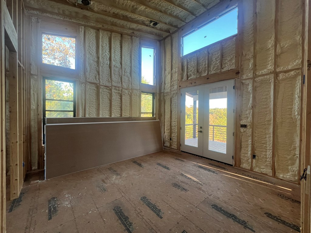 419625 Mineral Bluff Residential