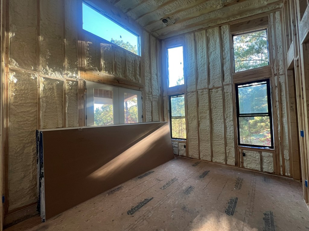 419625 Mineral Bluff Residential