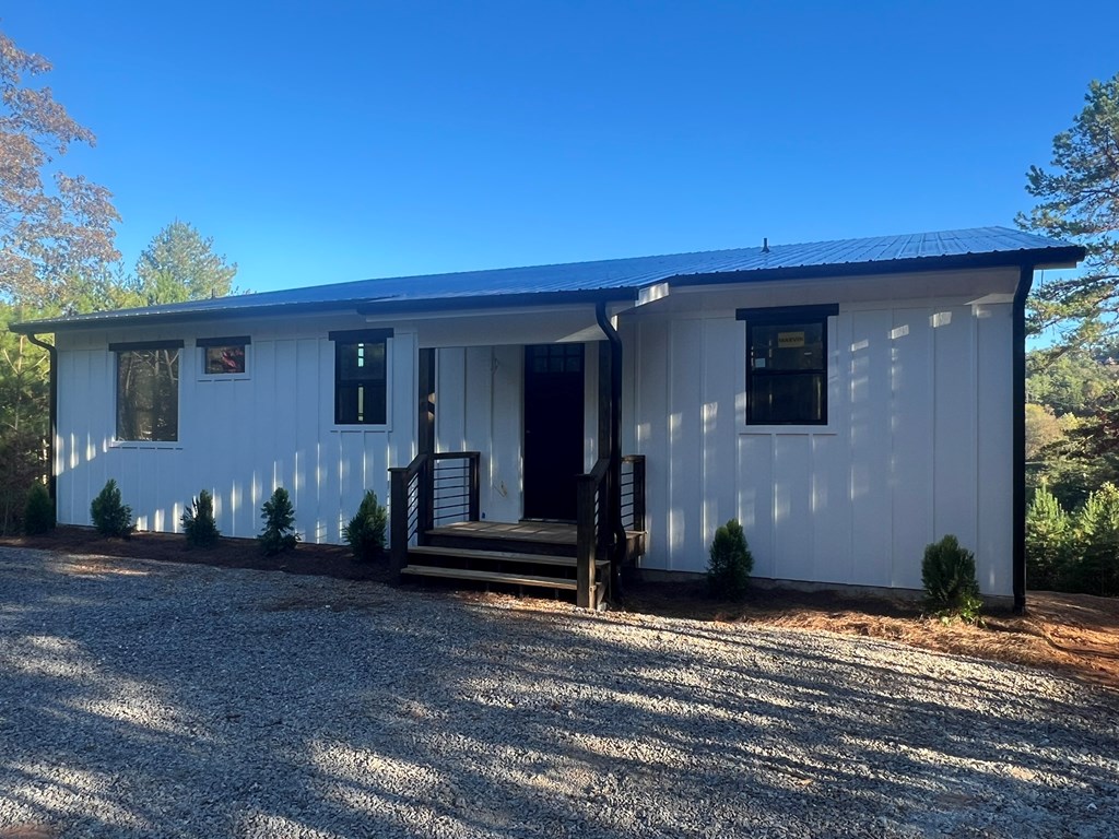 419625 Mineral Bluff Residential