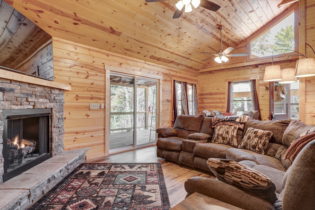 419638 Murphy Residential