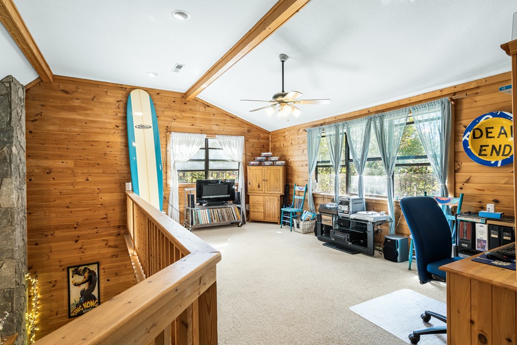 419642 Hayesville Residential