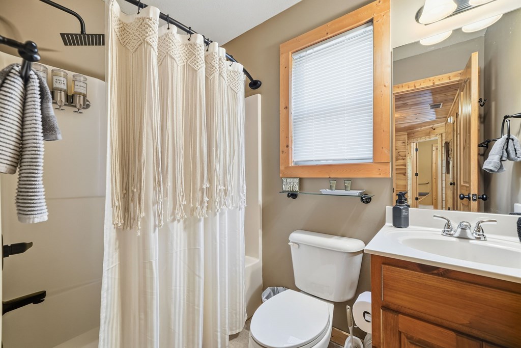 419647 Ellijay Residential