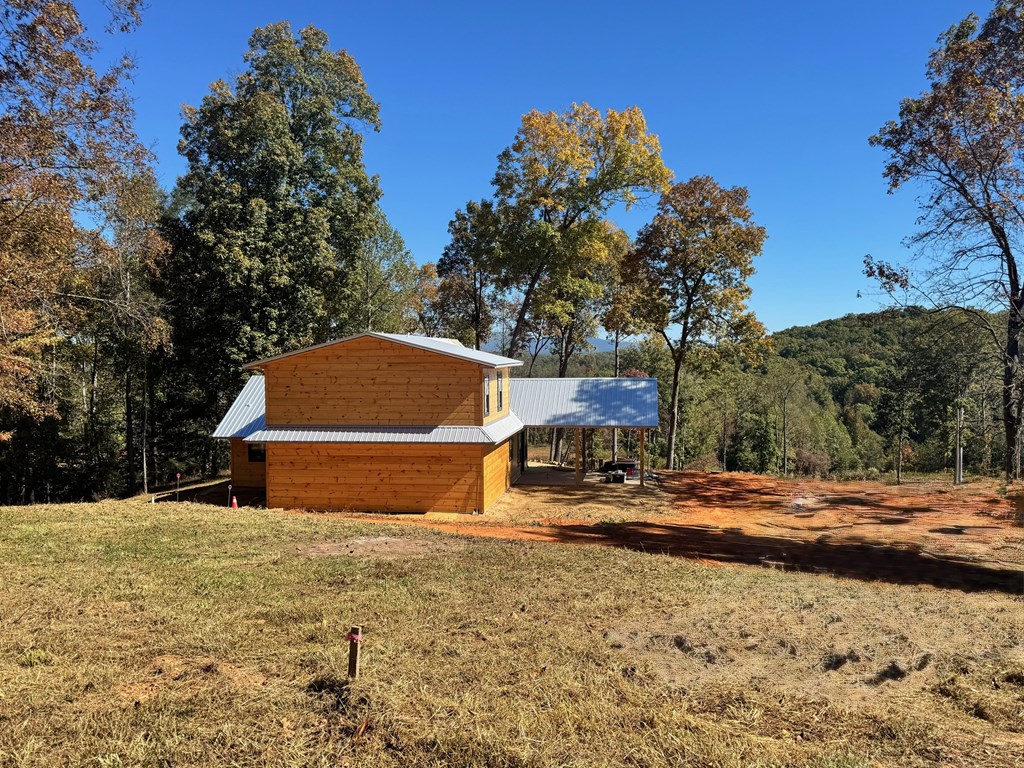 419648 Blue Ridge Residential