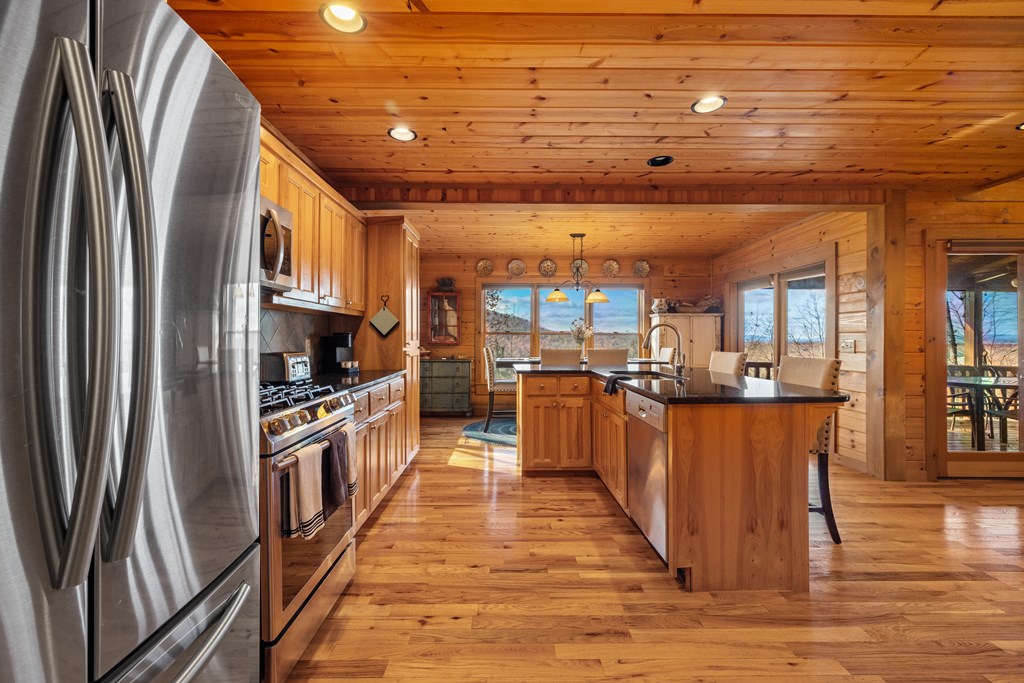 419653 Morganton Residential