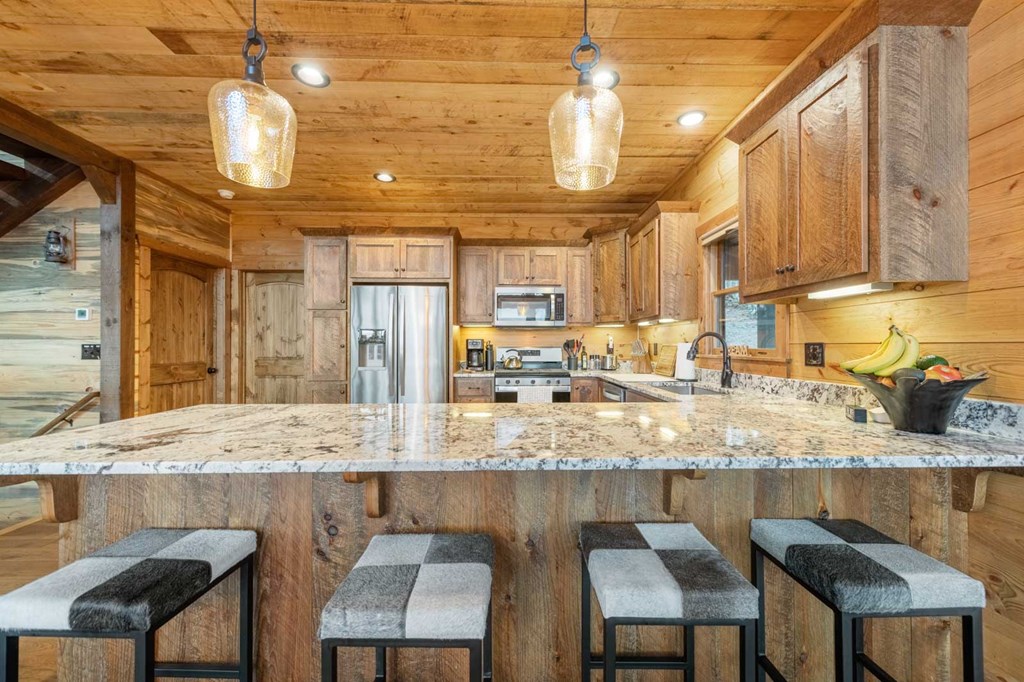 419654 Blue Ridge Residential