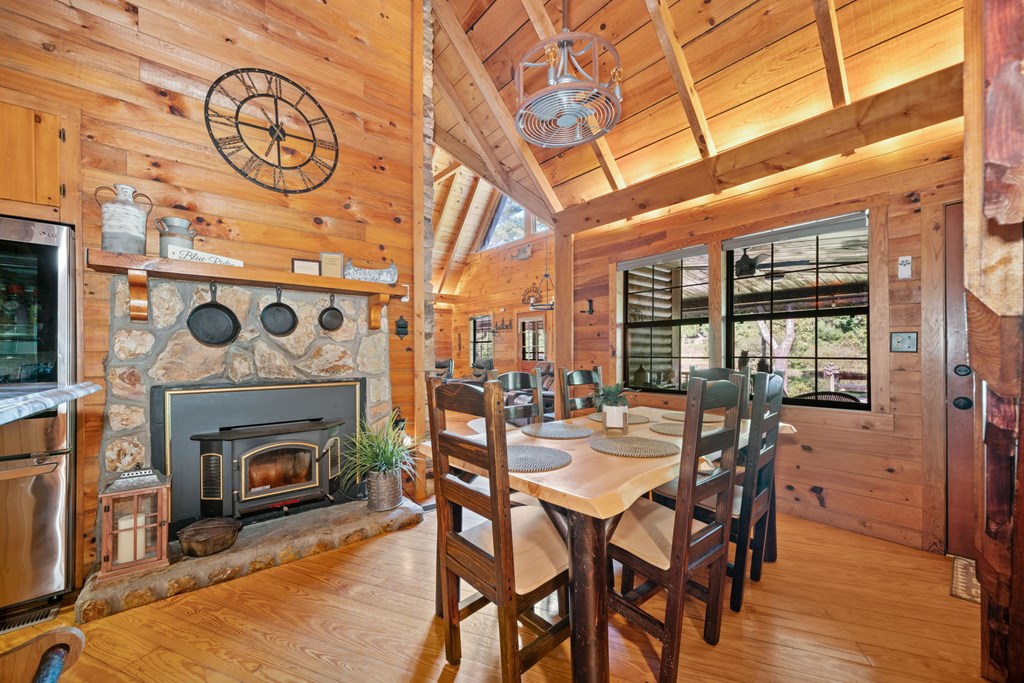 419655 Blue Ridge Residential