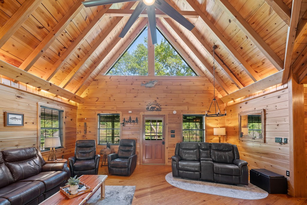 419655 Blue Ridge Residential