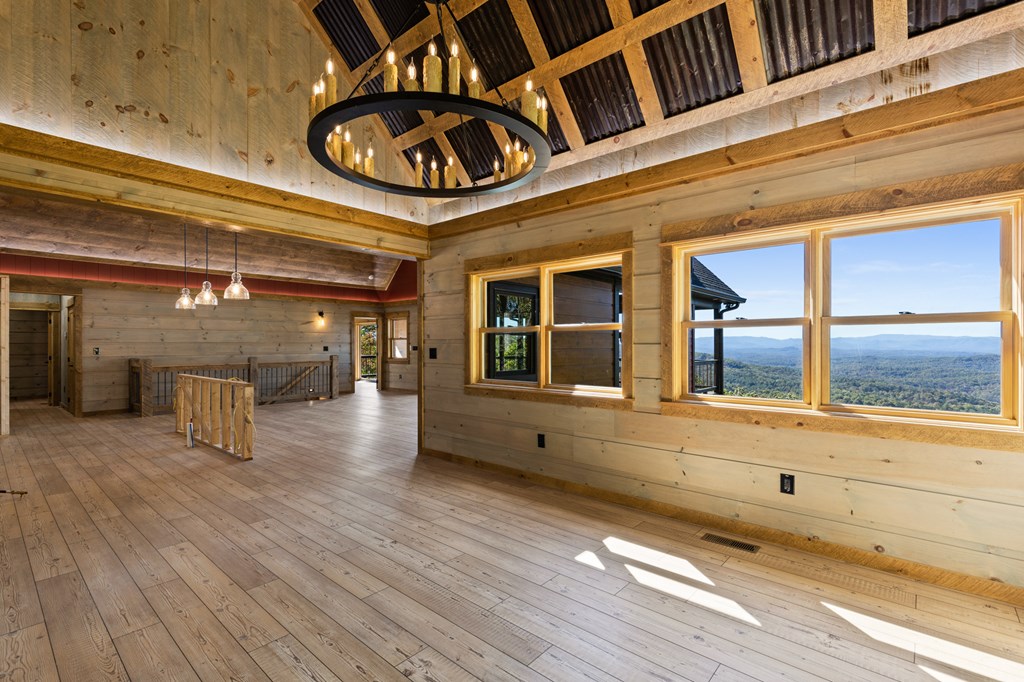 419668 Mineral Bluff Residential