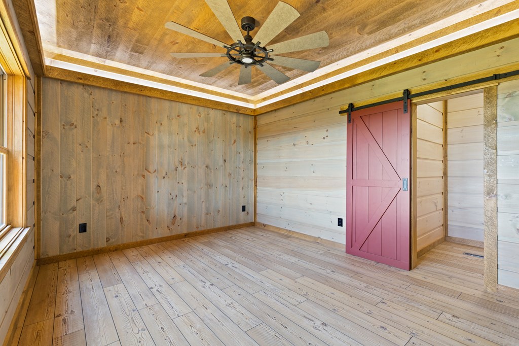 419668 Mineral Bluff Residential