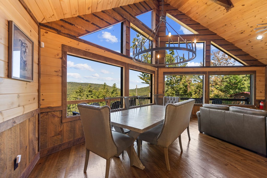 419670 Blue Ridge Residential