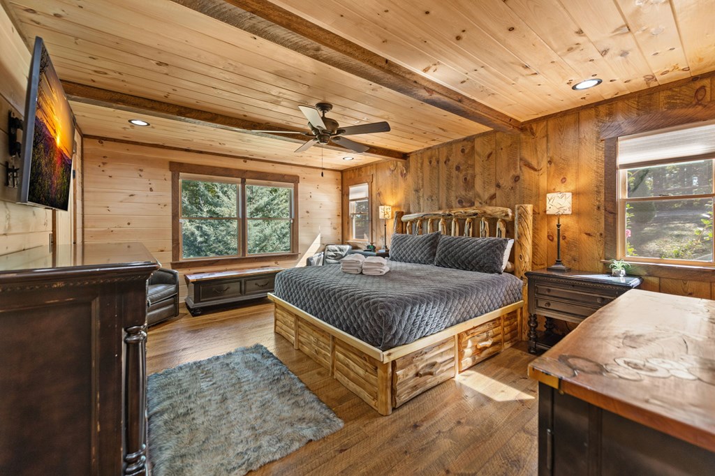 419670 Blue Ridge Residential