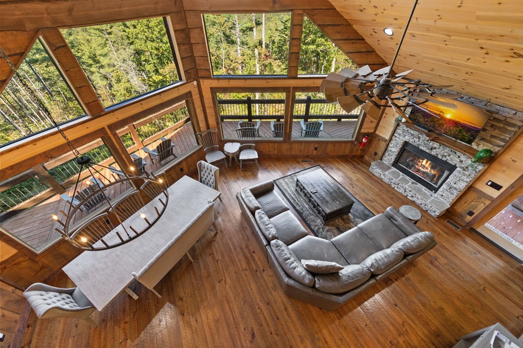 419670 Blue Ridge Residential