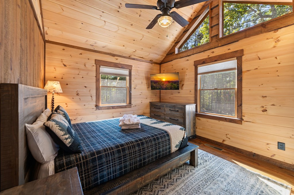 419670 Blue Ridge Residential