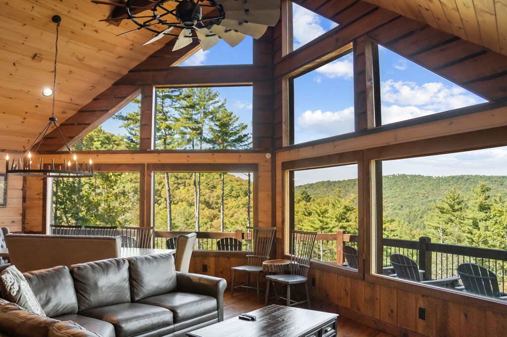 419670 Blue Ridge Residential
