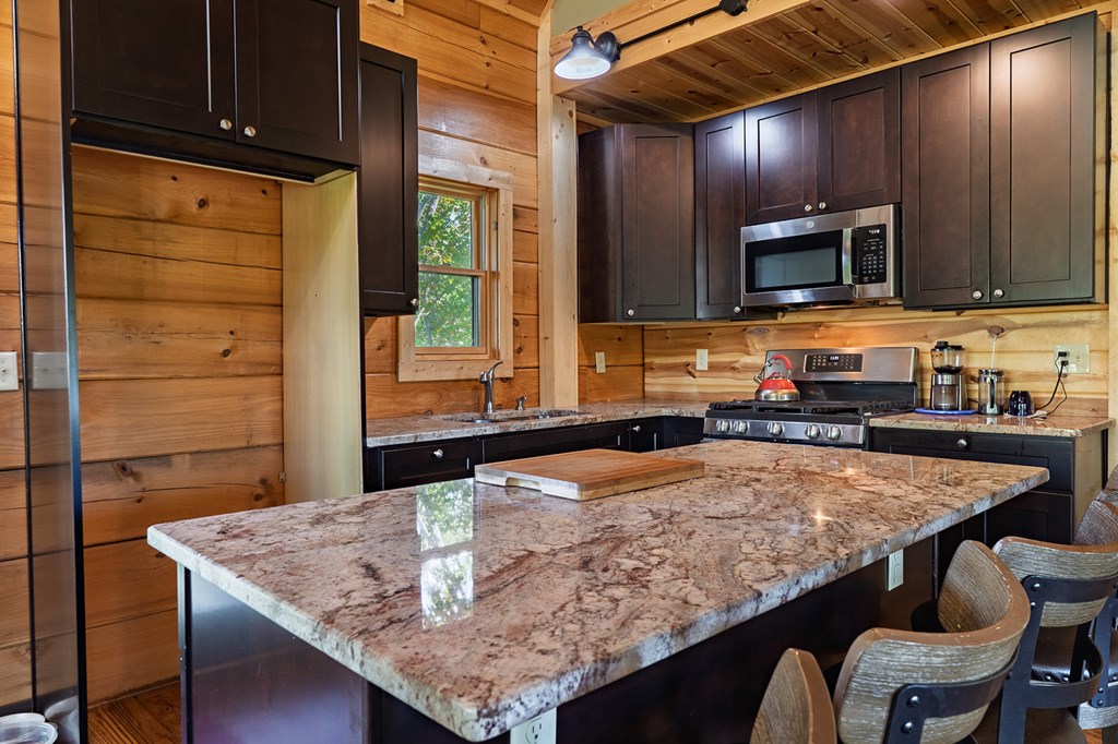 419672 Ellijay Residential