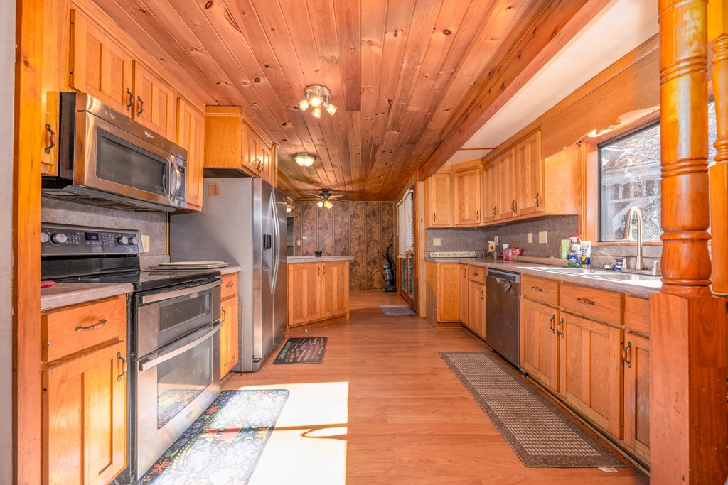 419673 Murphy Residential