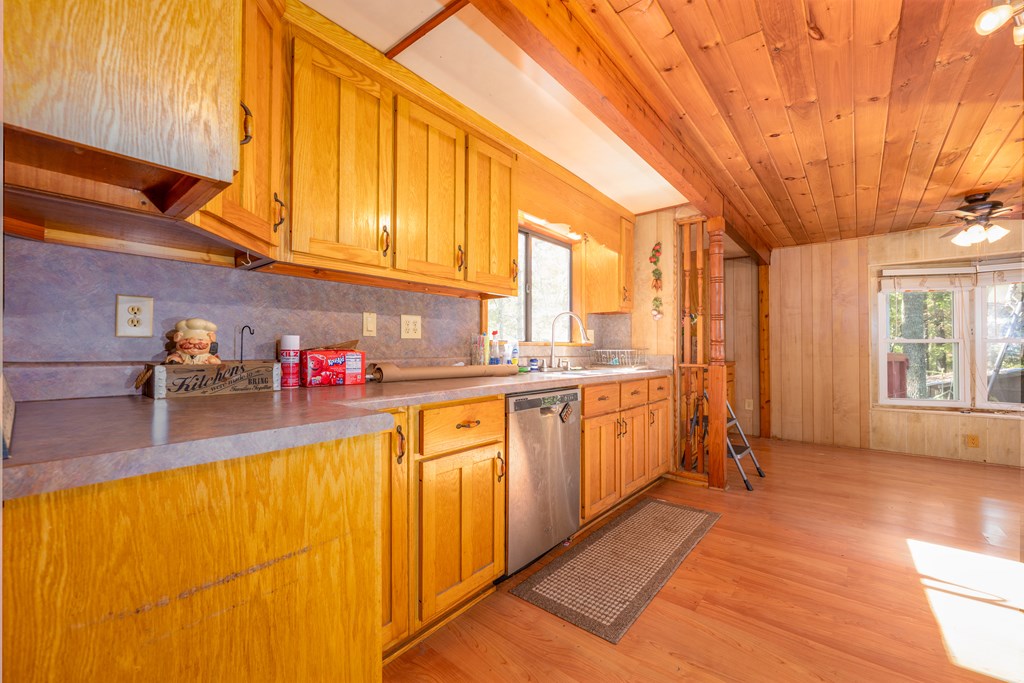 419673 Murphy Residential
