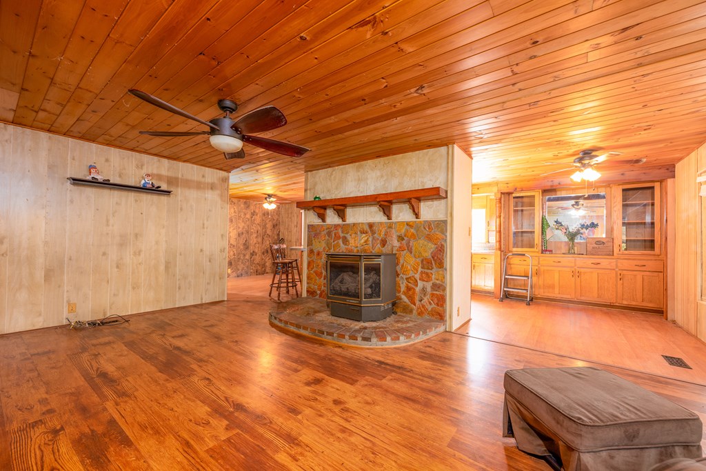 419673 Murphy Residential