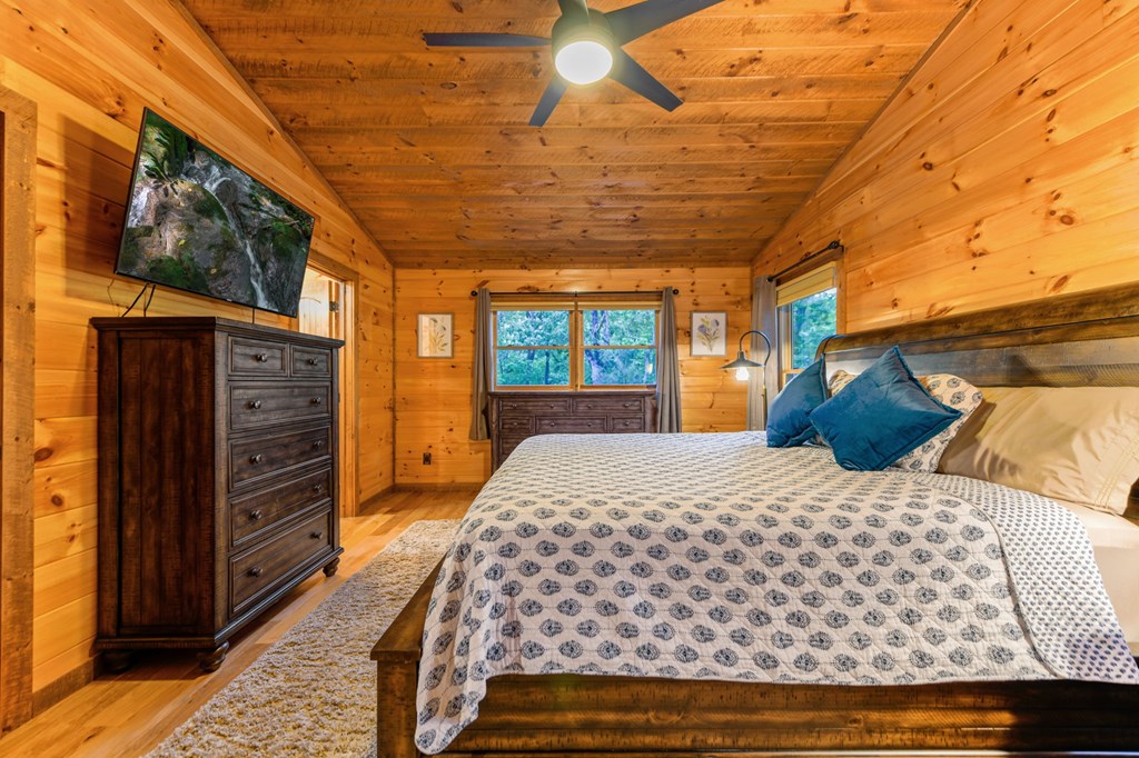 419674 Mineral Bluff Residential