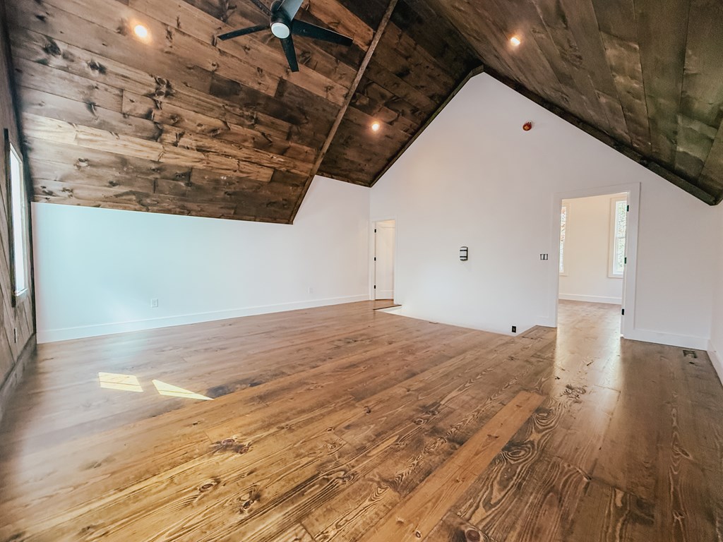 419675 Blue Ridge Residential
