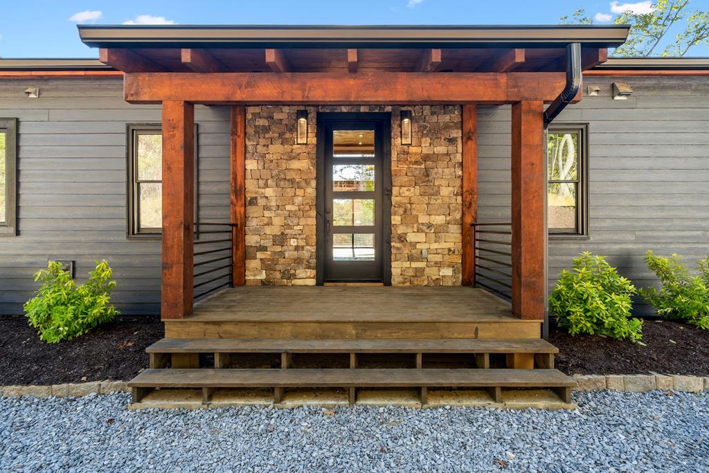 419676 Mineral Bluff Residential