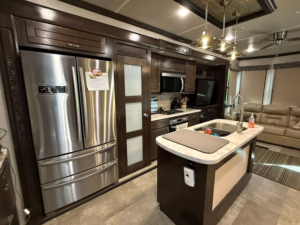 419683 Blairsville Residential