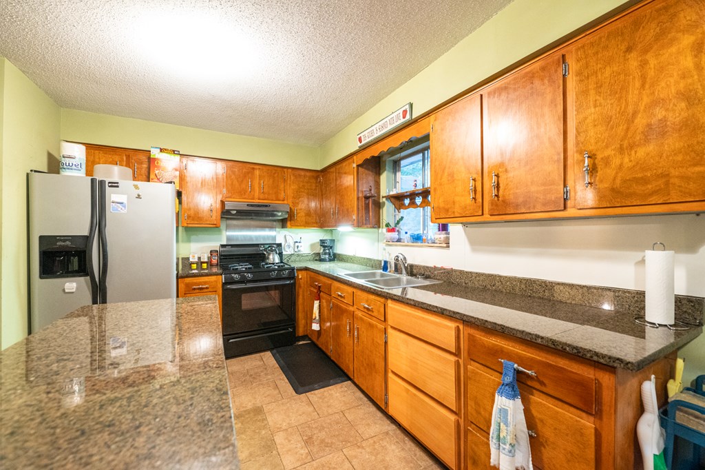 419693 Rossville Residential