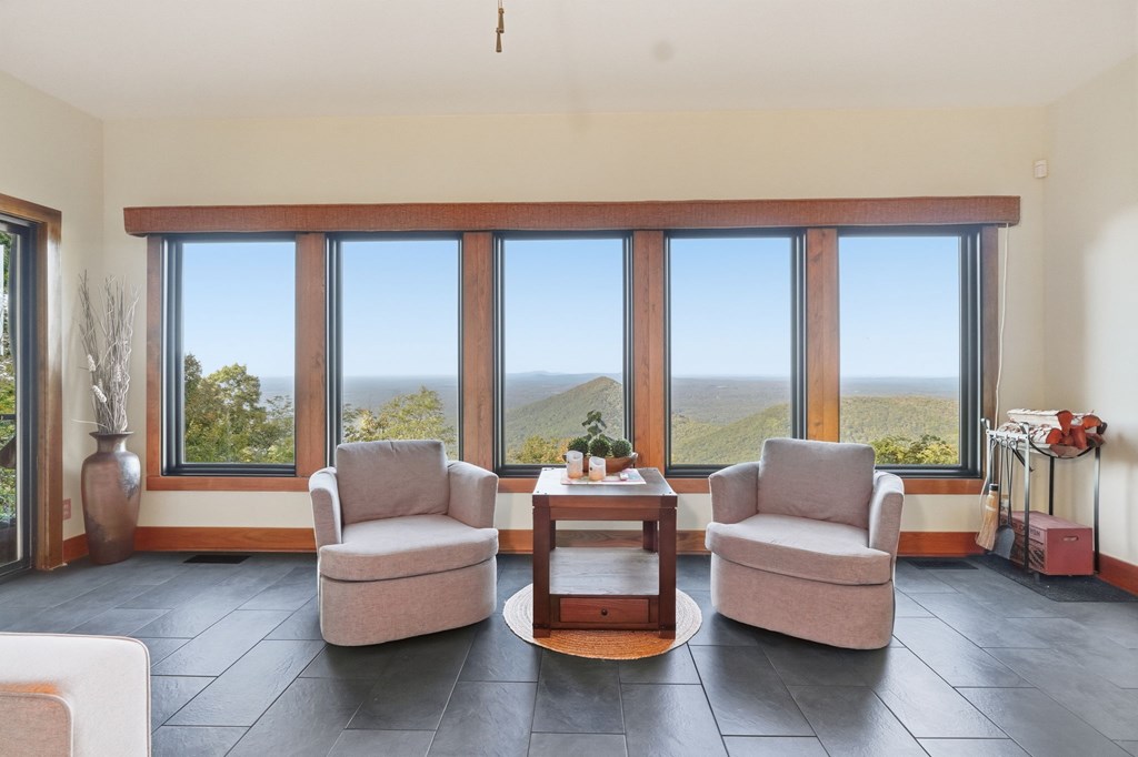 419695 Jasper Residential