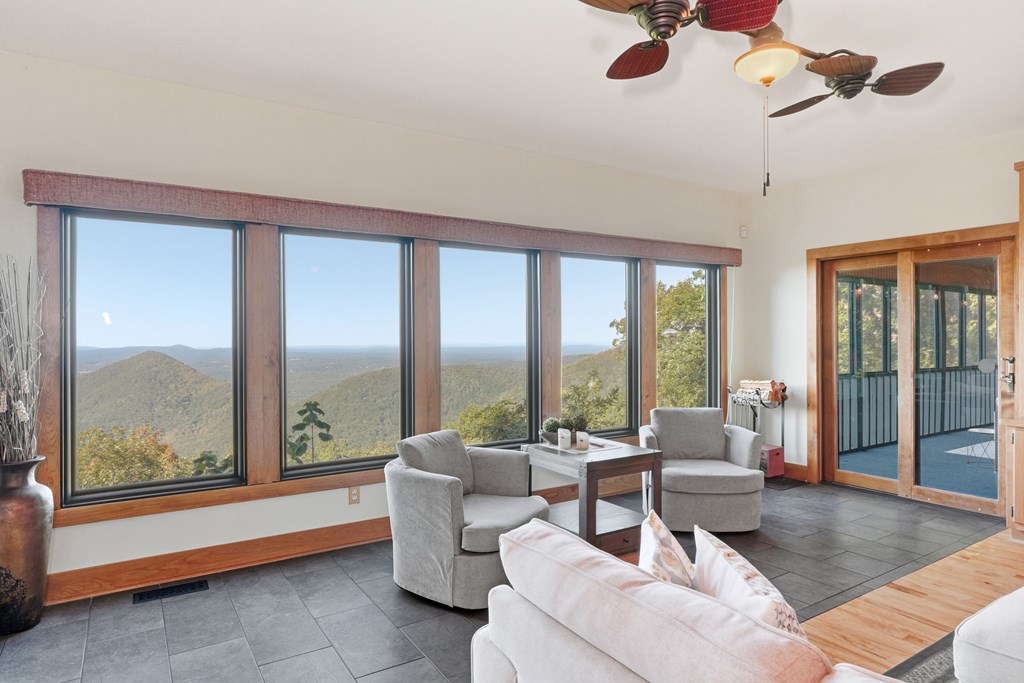 419695 Jasper Residential