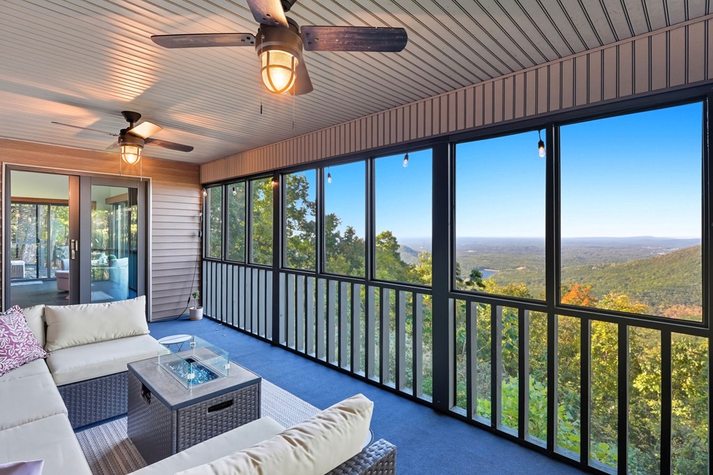 419695 Jasper Residential