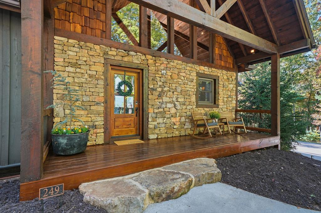 419712 Blue Ridge Residential