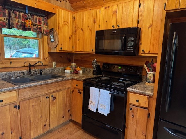 419715 Blue Ridge Residential