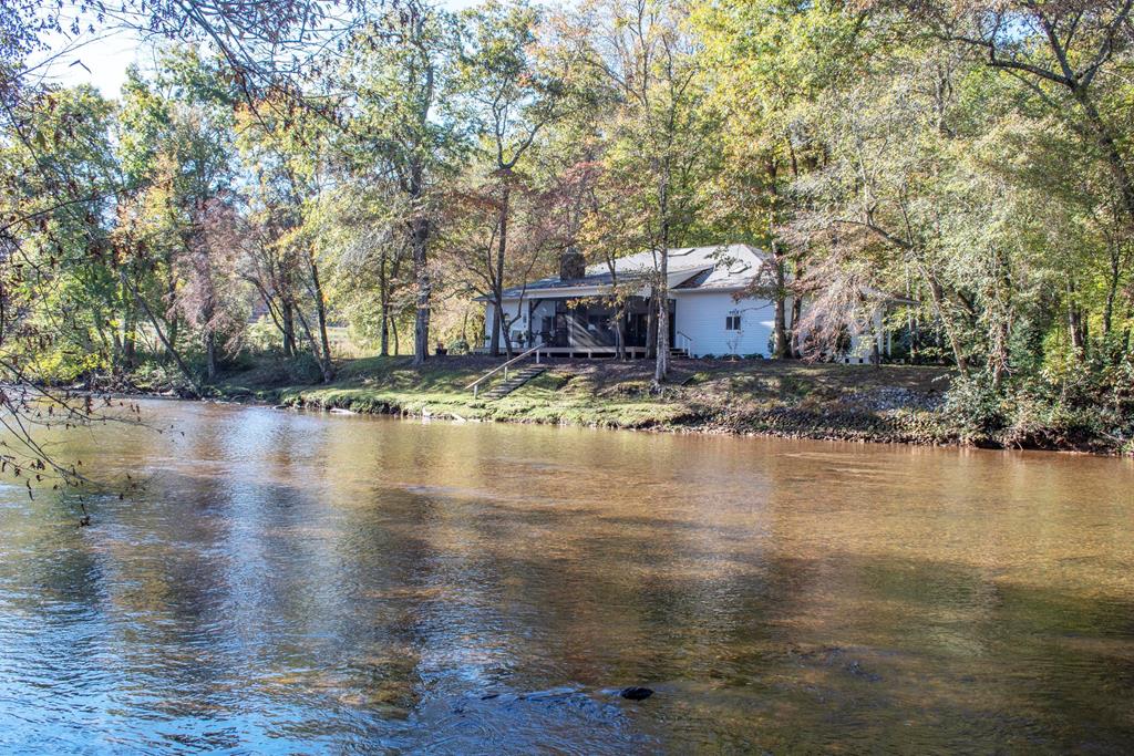 419717 Hayesville 