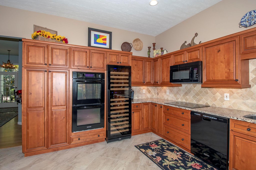 419717 Hayesville Residential