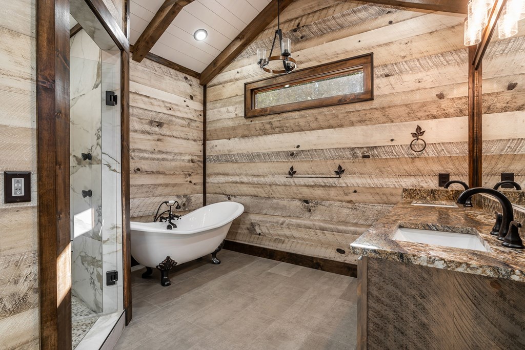 419753 Blue Ridge Residential