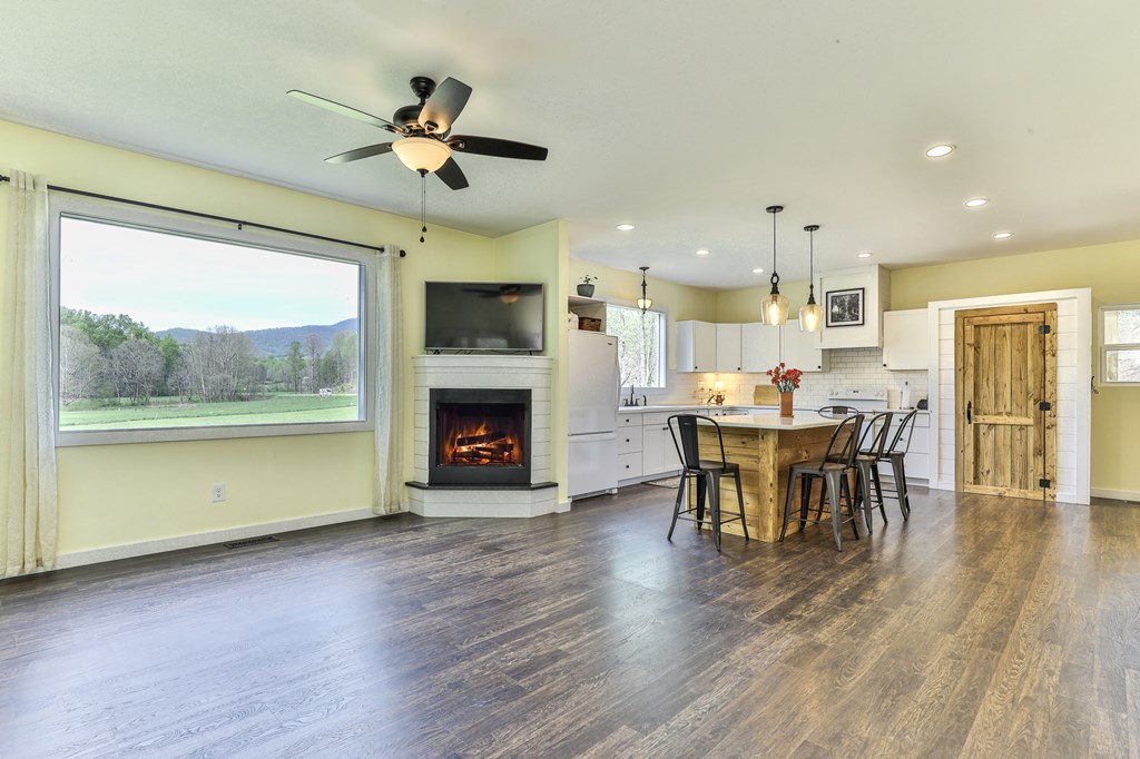 419756 Ellijay Residential