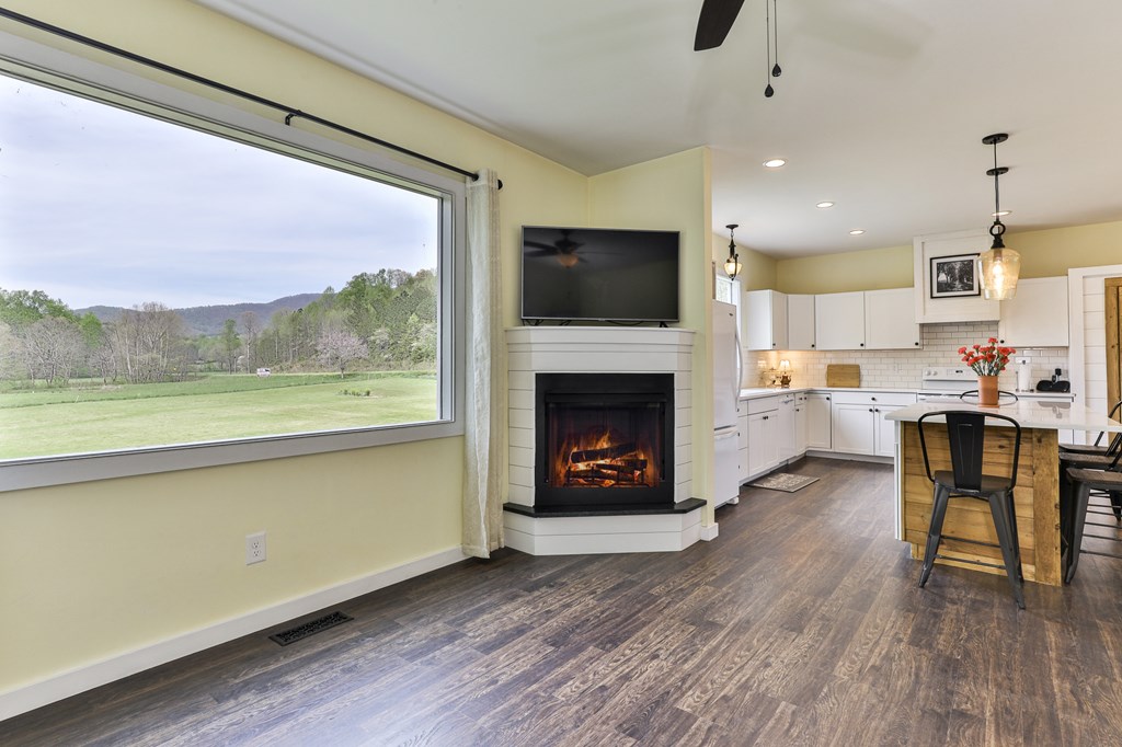 419756 Ellijay Residential