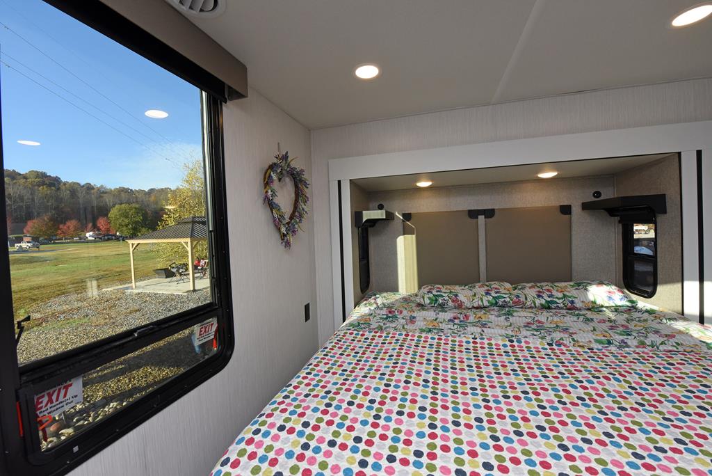 419757 Morganton Residential