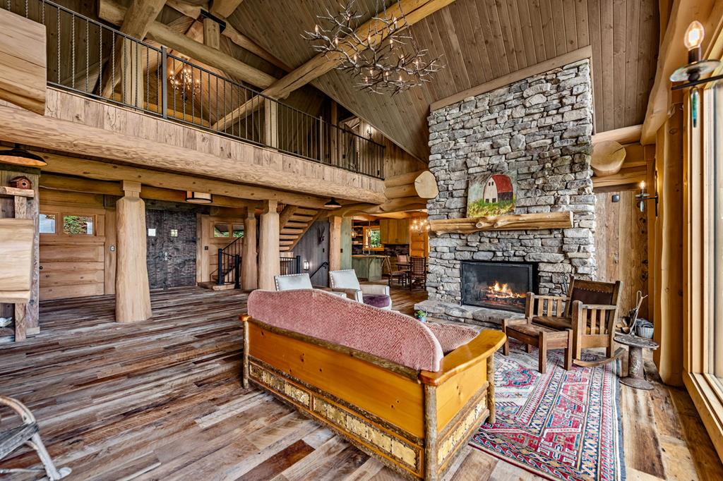 419758 Epworth Residential