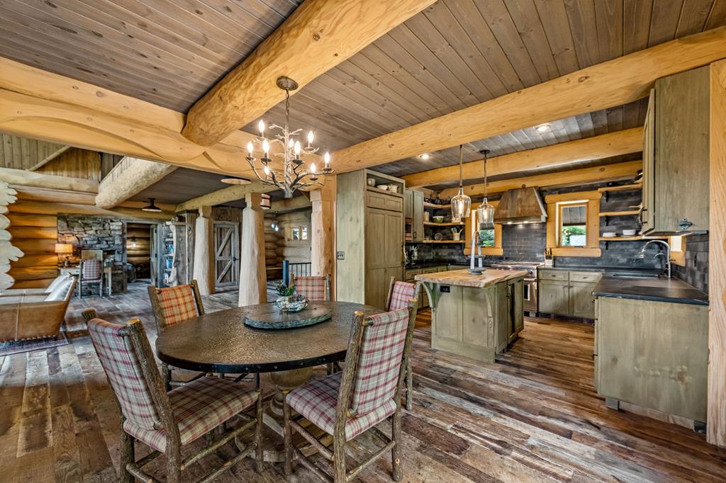419758 Epworth Residential