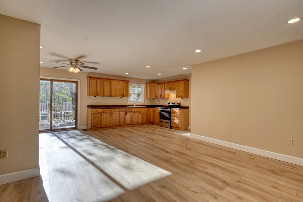 419761 Hayesville Residential