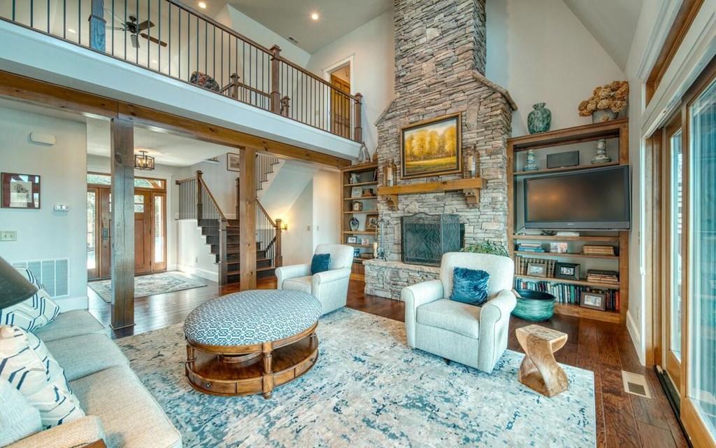 419770 Hiawassee Residential