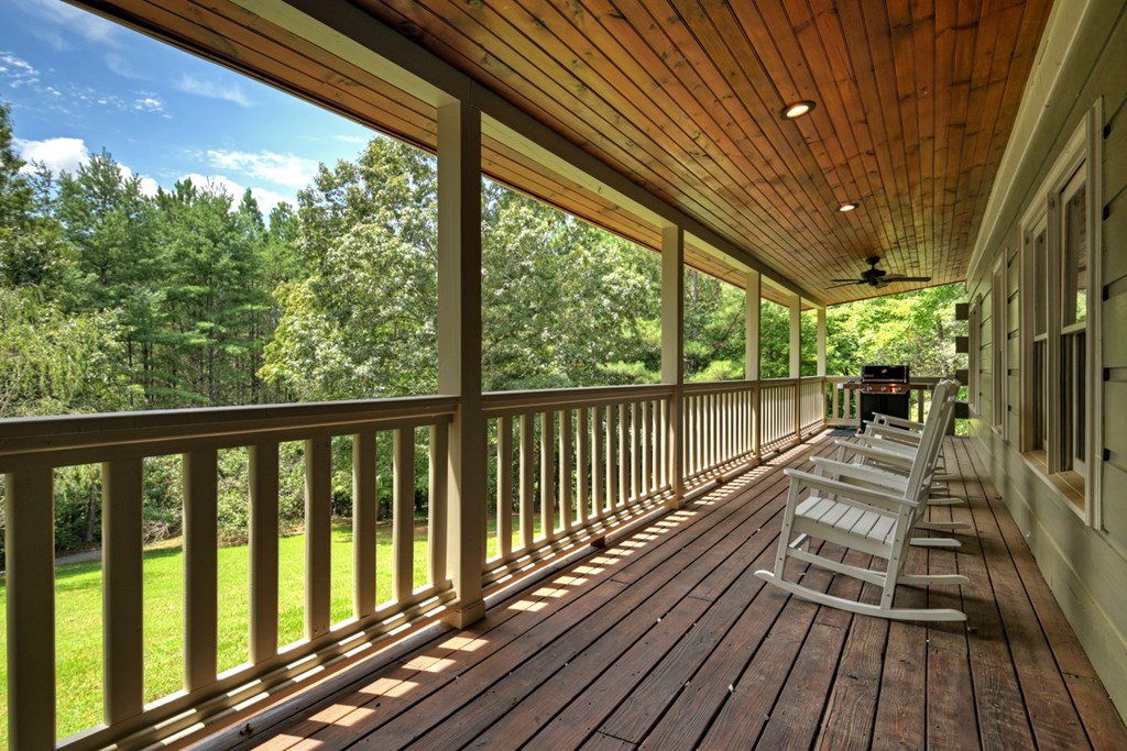 419771 Mineral Bluff Residential