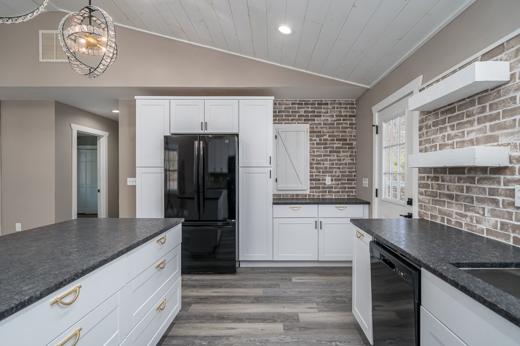 419783 Blue Ridge Residential