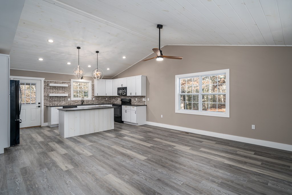 419783 Blue Ridge Residential