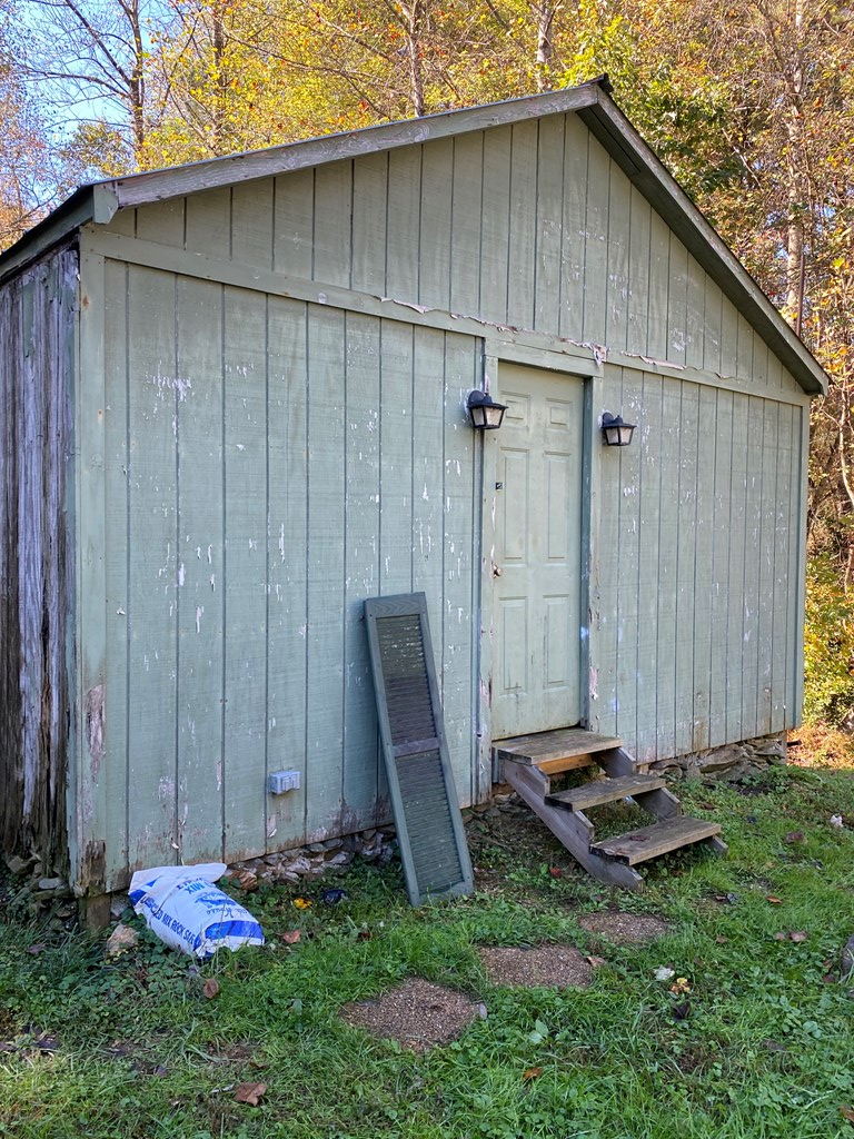 419802 Ellijay Residential