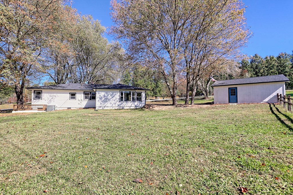 419812 Blairsville Residential